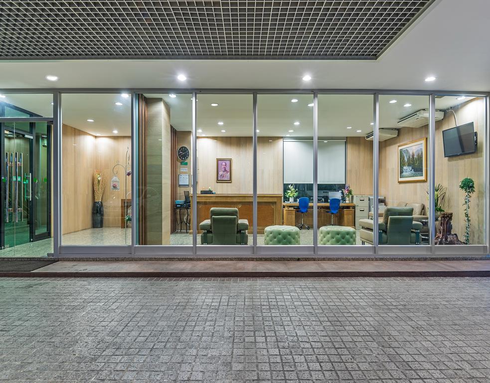 Bb Garden Resort Бангкок Экстерьер фото